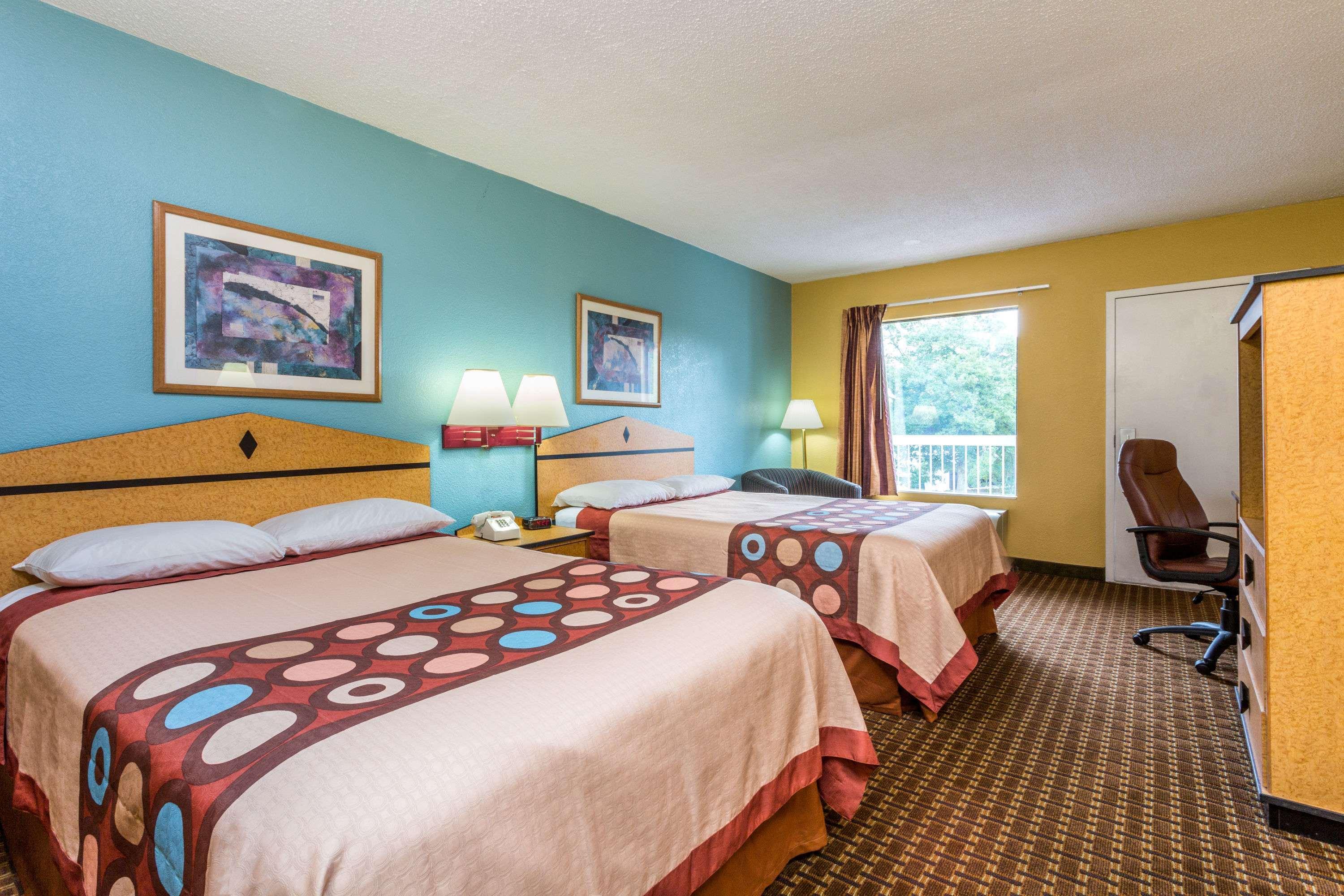 Super 8 by Wyndham Atlanta Northeast GA - photo 8