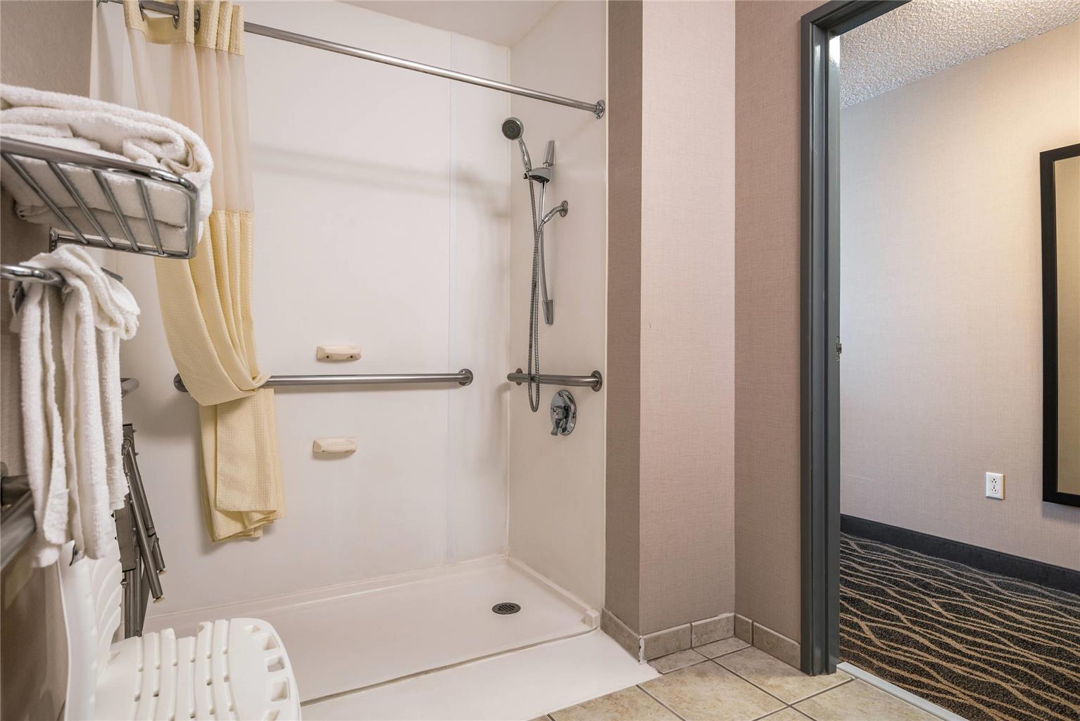 Quality Inn & Suites Missoula Westside - photo 11