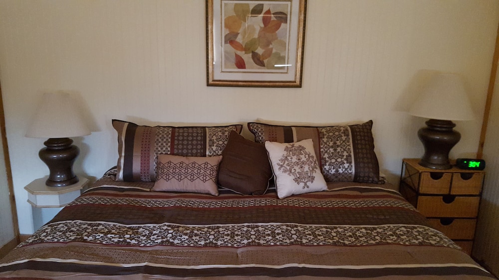 Top of the Hill RV Resort - photo 3