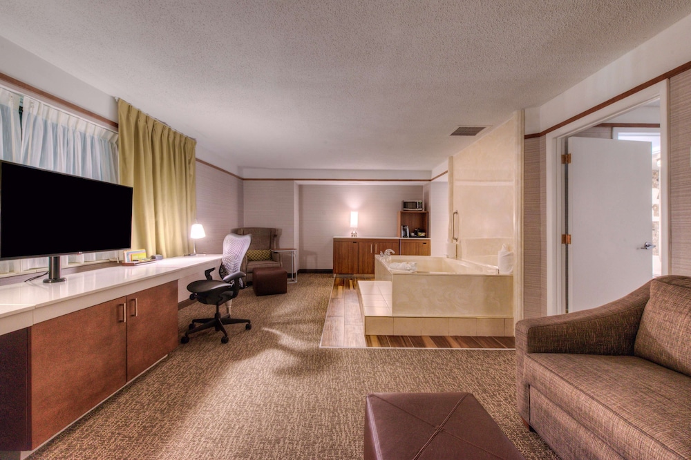 Hilton Garden Inn Detroit Southfield MI - photo 29