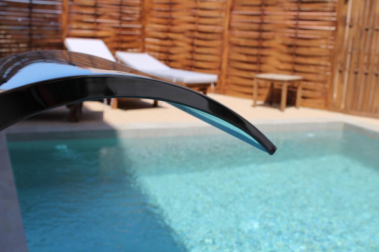 Mithos Premium Rooms in Agia Marina, Greece