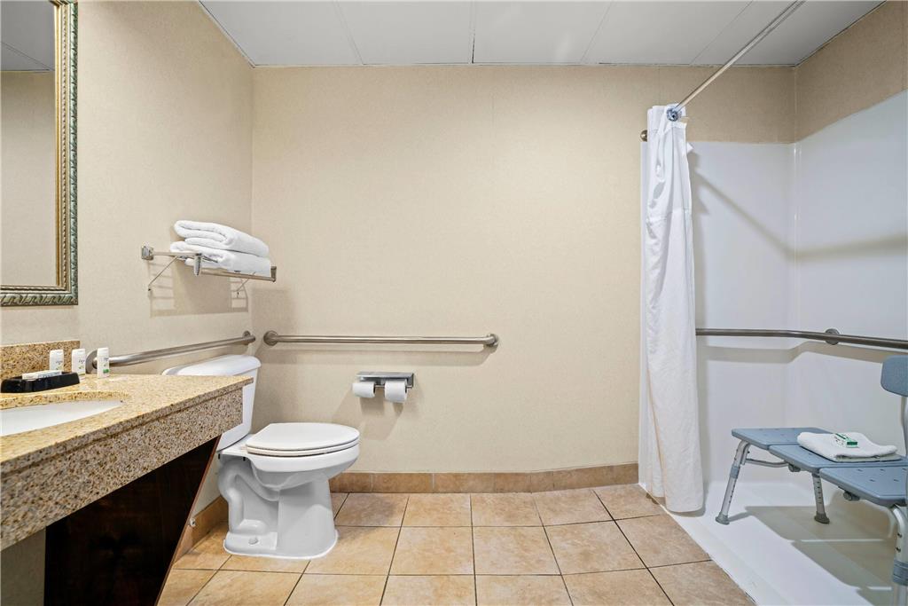 Baymont by Wyndham Madisonville - photo 23