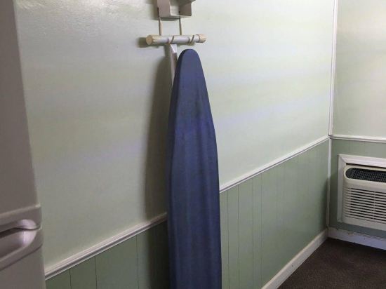 Aristocrat Motor Inn - photo 17