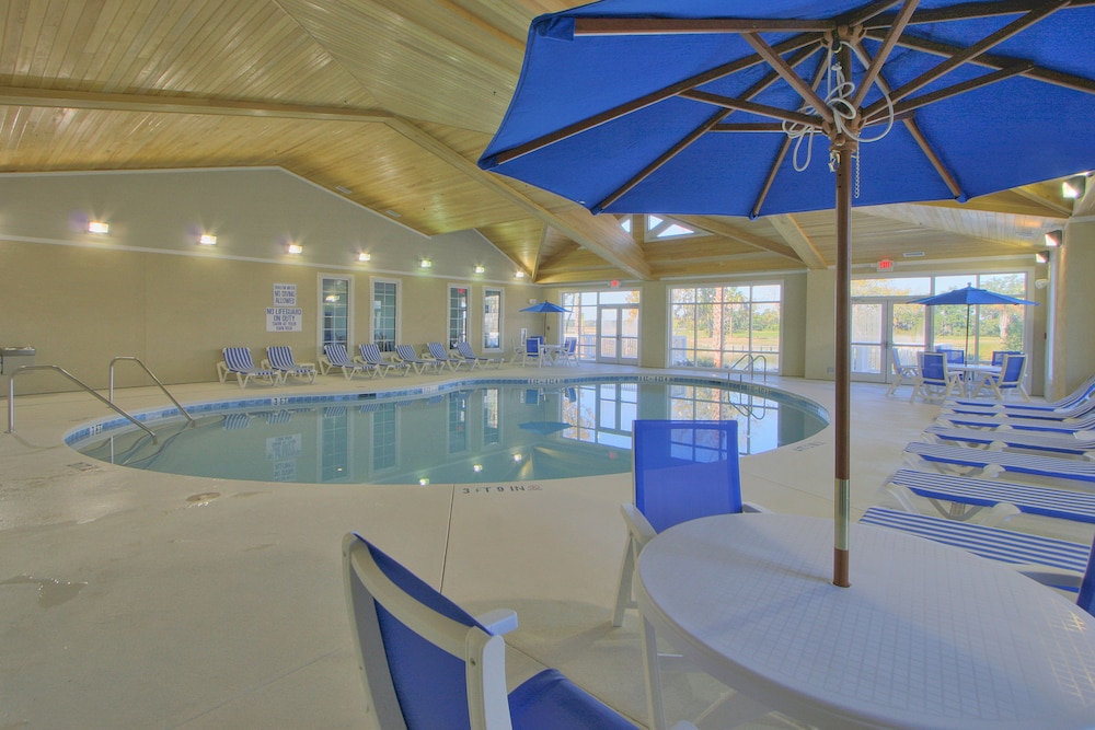 Bluewater Resort & Marina by Spinnaker Resorts - photo 17