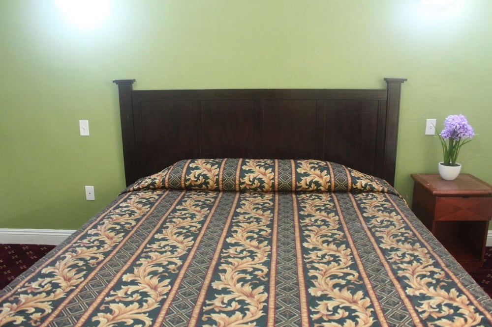 Royla Motel - photo 7
