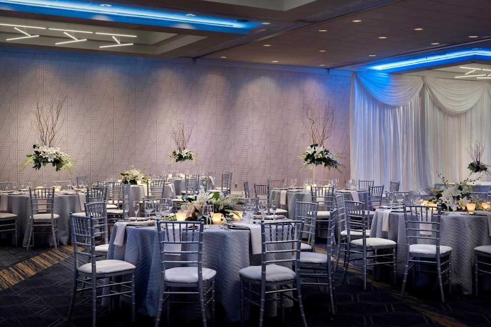 BWI Airport Marriott - photo 25