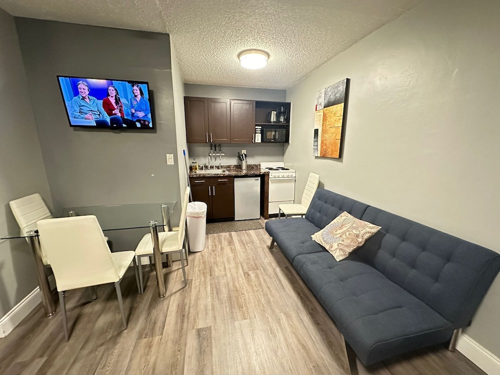 Sheridan Guesthouse - photo 9
