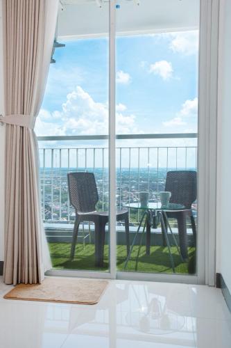 NEW Genovia 2BR at Benson Apartment Pakuwon Mall — 4-Star Luxury Hotel in Surabaya, Indonesia