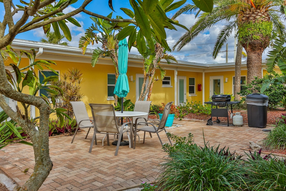 A Beach Retreat - photo 170