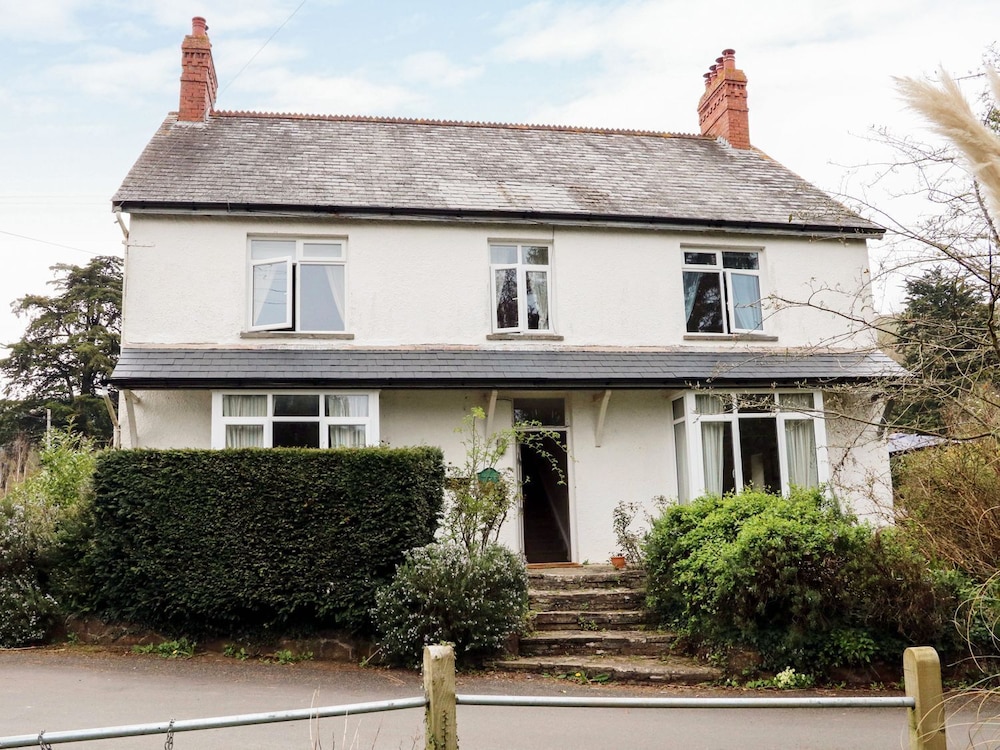 Whites Meadow — 4-Star Luxury Hotel in Taunton, United Kingdom