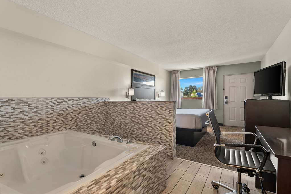 Quality Inn & Suites Dublin - photo 25