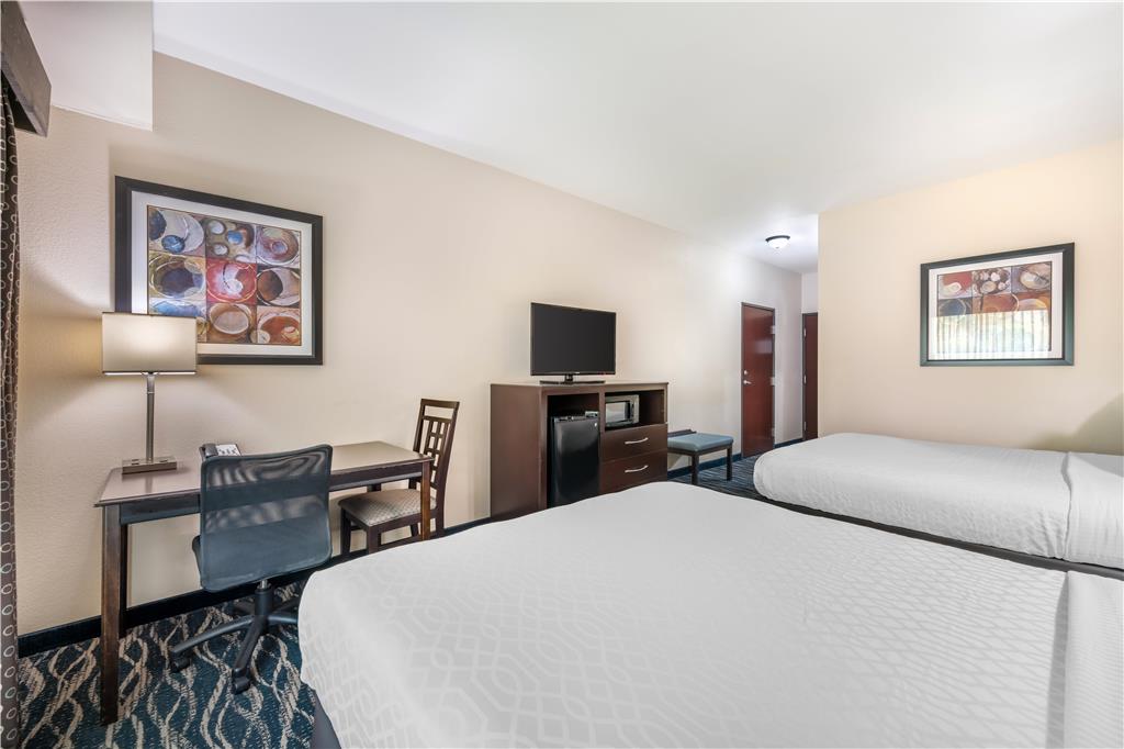 Best Western Plus Eastgate Inn & Suites - photo 13