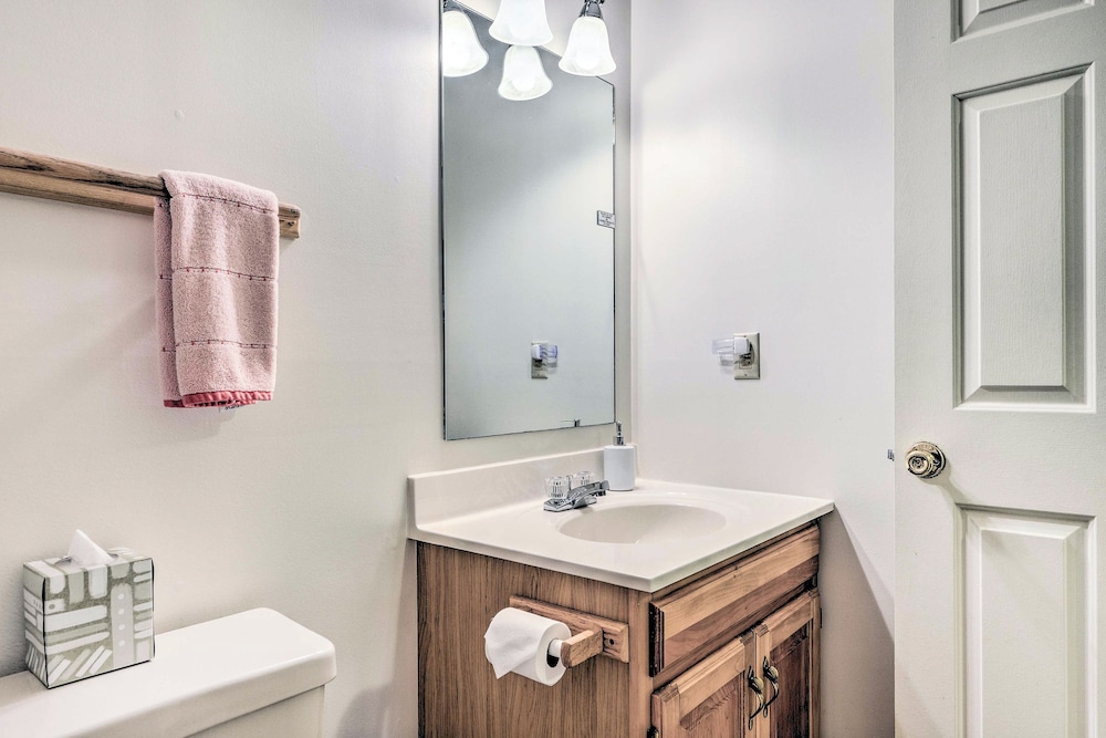 1 Mi to Attitash Mountain Condo with Resort Perks - photo 23