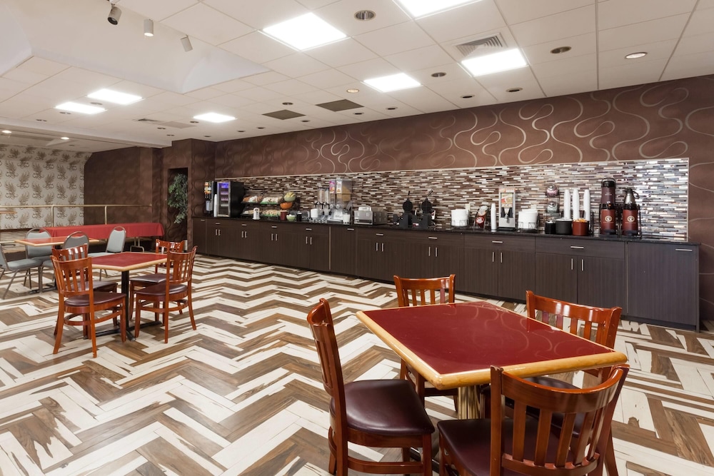 Ramada by Wyndham Newburgh West Point - photo 19