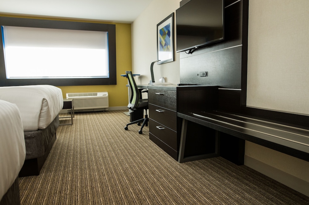 Holiday Inn Express & Suites Marietta by IHG - photo 4