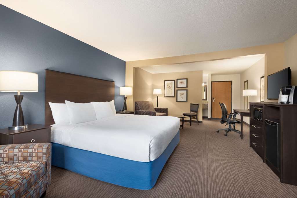 Baymont by Wyndham Owatonna - photo 58