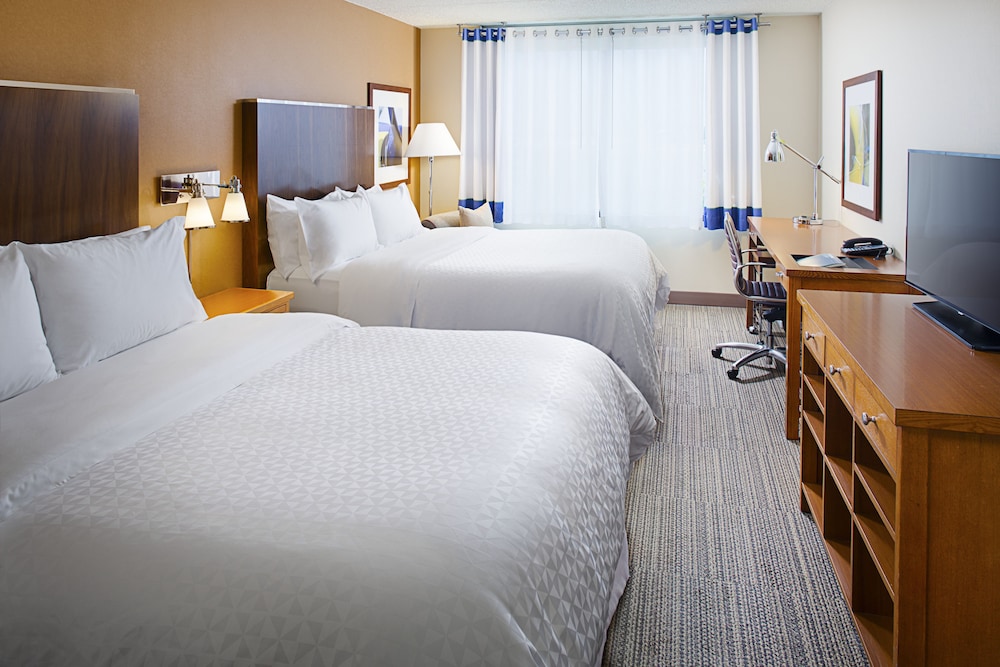 Four Points By Sheraton Philadelphia Airport - photo 3