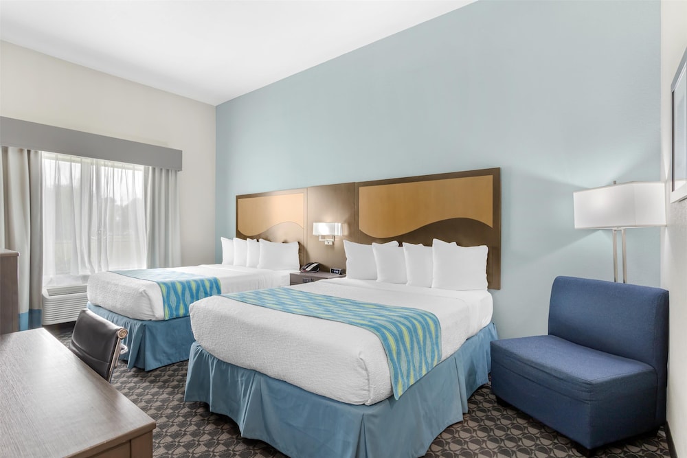 Best Western Plus Waller Hotel - photo 23