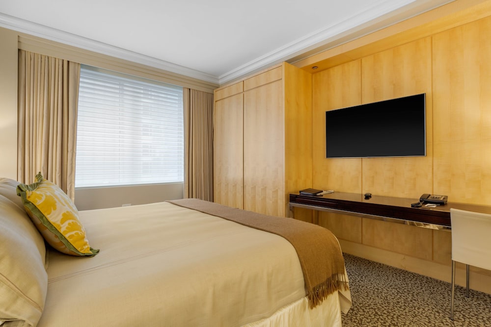Omni Berkshire Place - photo 80