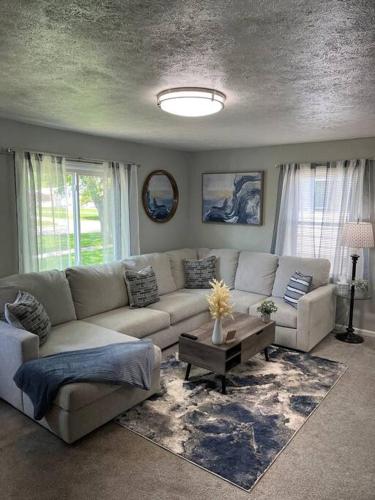 Captains Cove in Port Clinton, United States