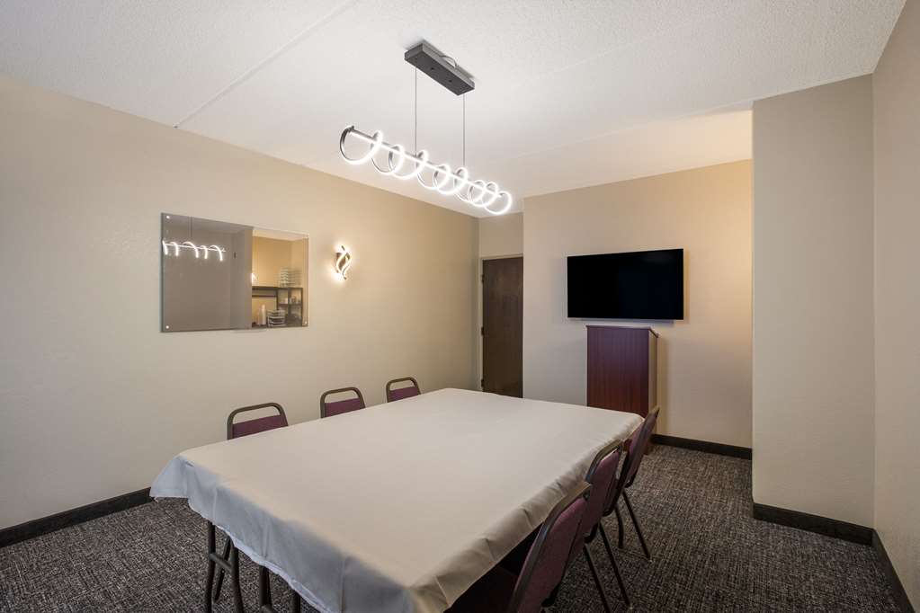 Clarion Pointe Sevierville Pigeon Forge - photo 38