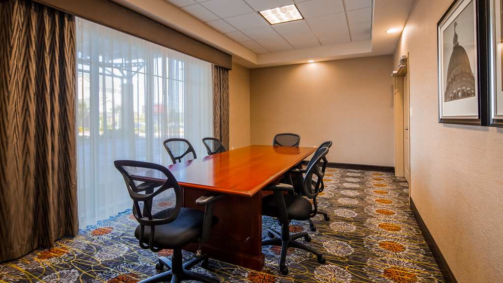 Best Western Premier University Inn - photo 7
