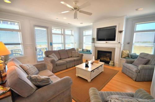 Tar Heel Haven - photo 8