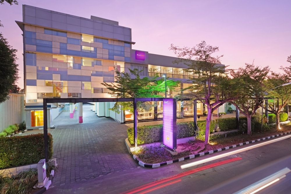 Quest Hotel Simpang Lima Semarang by ASTON in Semarang, Indonesia