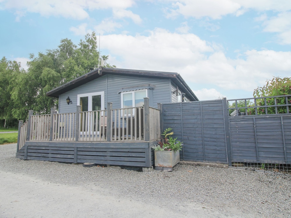 Wayside Lodge — 4-Star Luxury Hotel in Craven Arms, United Kingdom