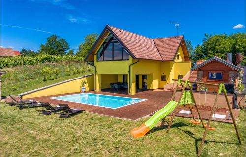 Gorgeous Home In Selnica With Sauna — 5-Star Luxury Hotel in Selnica, Croatia