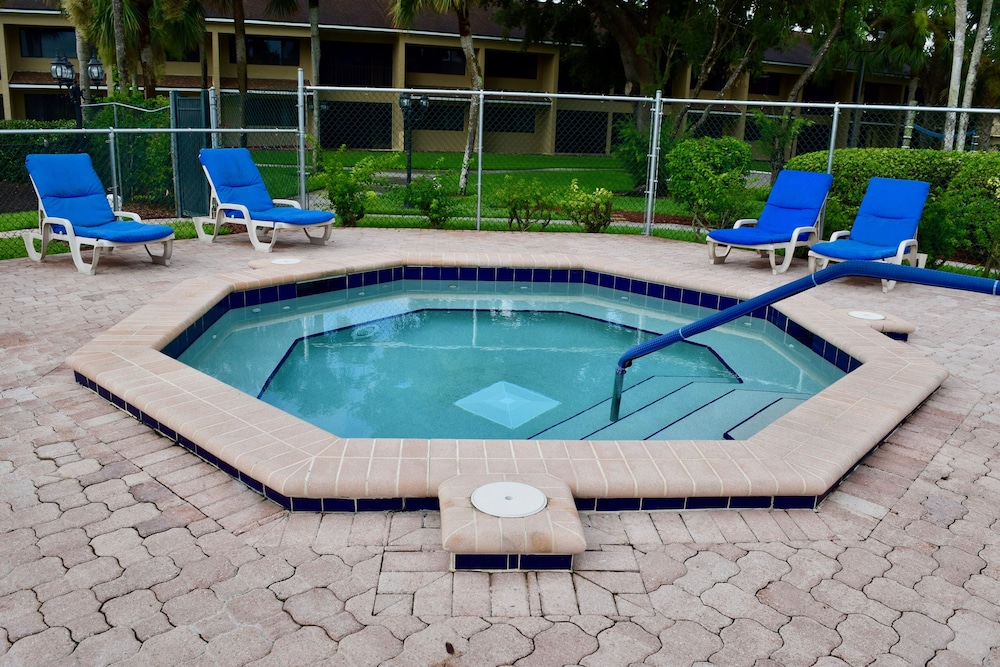 Lehigh Resort Club - photo 53