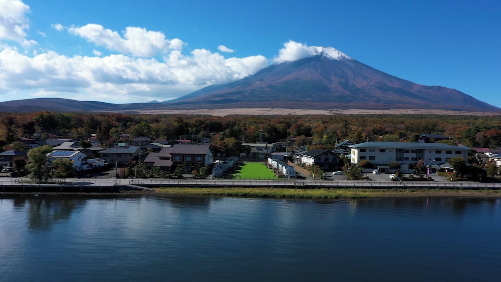 SolanaFujiyamanakako in Yamanashi, Japan