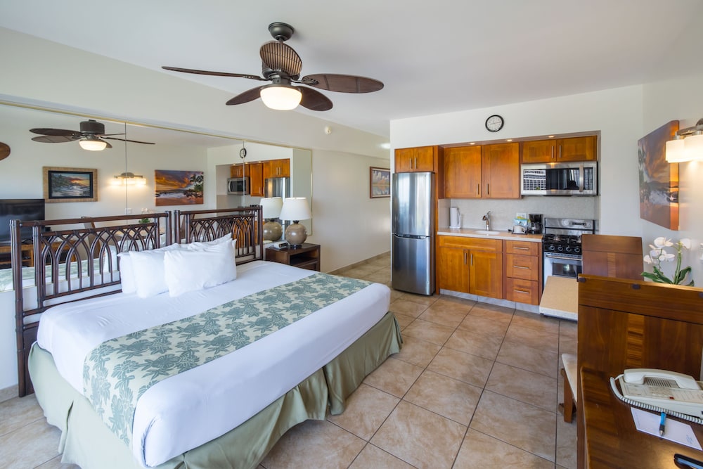 Waikiki Shore By Outrigger - photo 16
