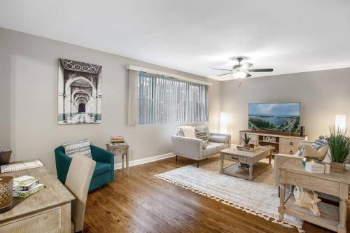 Chicago Charm — 4-Star Luxury Hotel in Chicago, United States