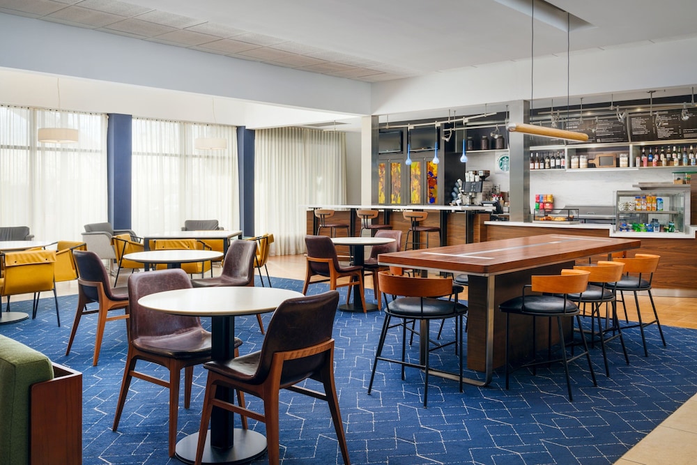 Courtyard by Marriott Columbus Worthington in Columbus, United States