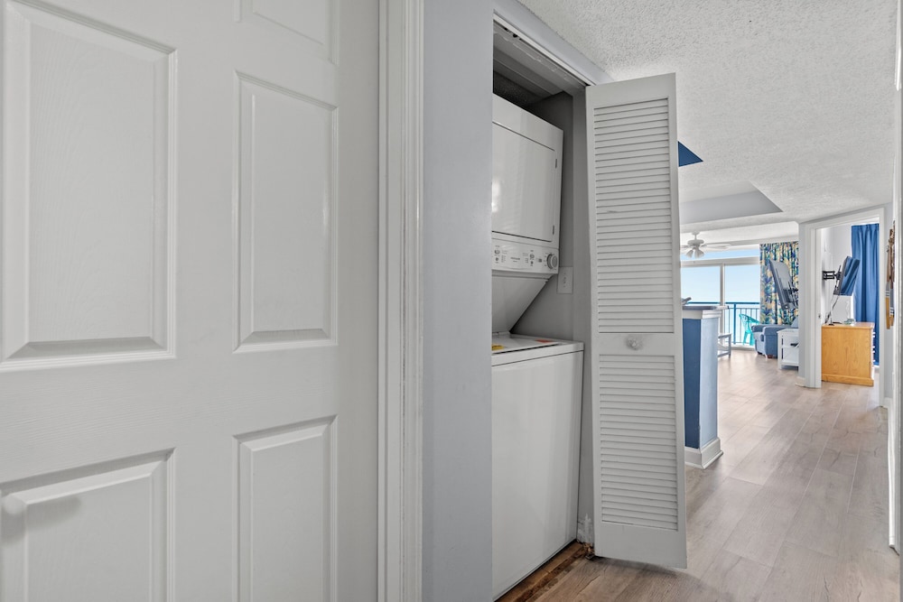 Paradise Resort by Elliott Beach Rentals - photo 19