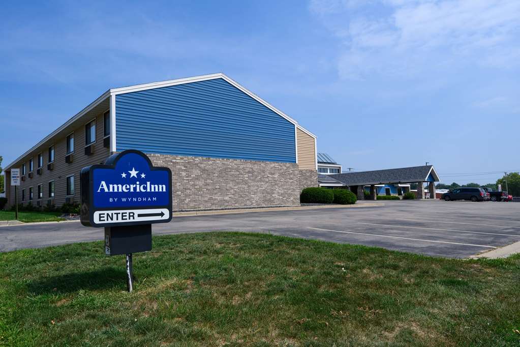 AmericInn by Wyndham Monroe - photo 9