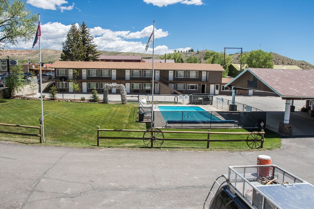 Stagecoach Inn & Suites - photo 28