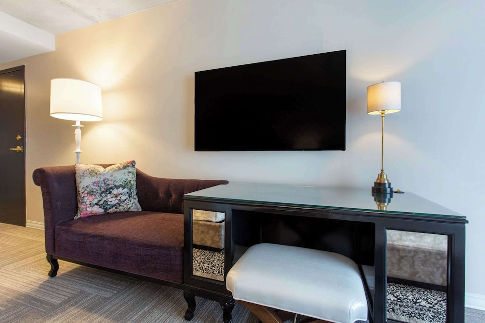 Cambria Hotel New Orleans Downtown Warehouse District - photo 21