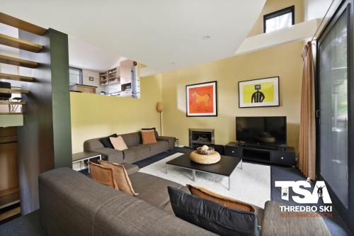 Oberdere 2 - carbon neutral hotel in Unknown City