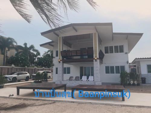 Pinsuk House Huahin บ้านปิ่นสุข หัวหิน ชะอำ — 4-Star Luxury Hotel in Phetchaburi, Thailand