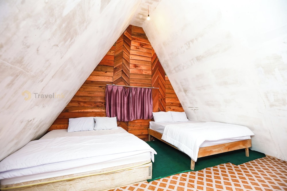 Batu Lawang Sikunir By Travelink in Wonosobo, Indonesia