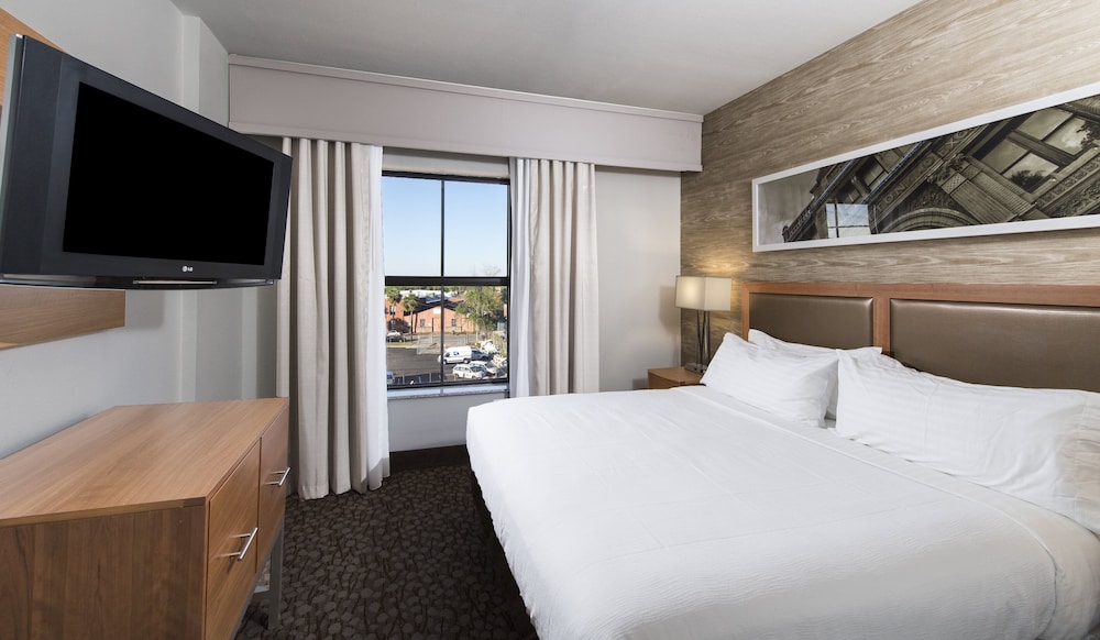 Holiday Inn Savannah Historic District by IHG - photo 14