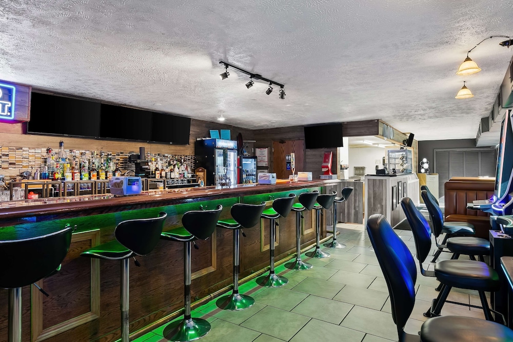 Americas Best Value Inn Lincoln Airport - photo 40