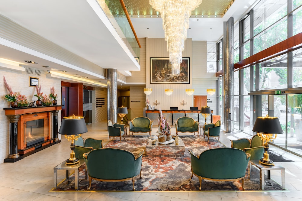 Hotel Divinus — Debrecen — photo 2
