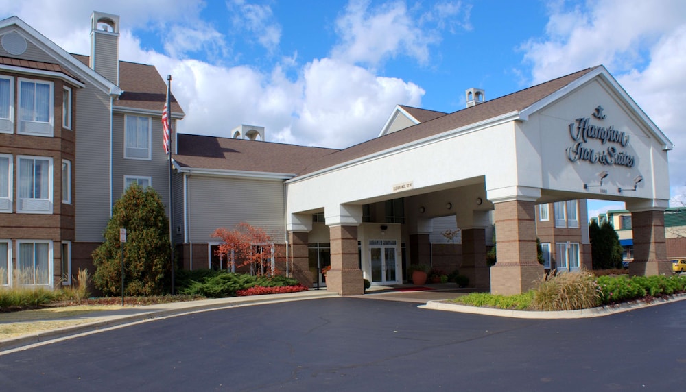 Hampton Inn & Suites Chicago Lincolnshire - featured photo