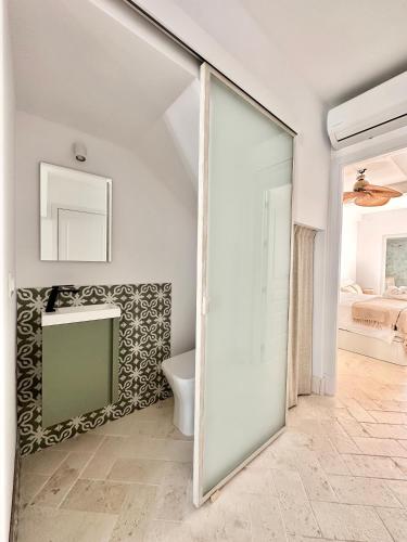 Apartamento dA plex con piscina privada en terraza — 4-Star Luxury Hotel in Alcala De Guadaira, Spain