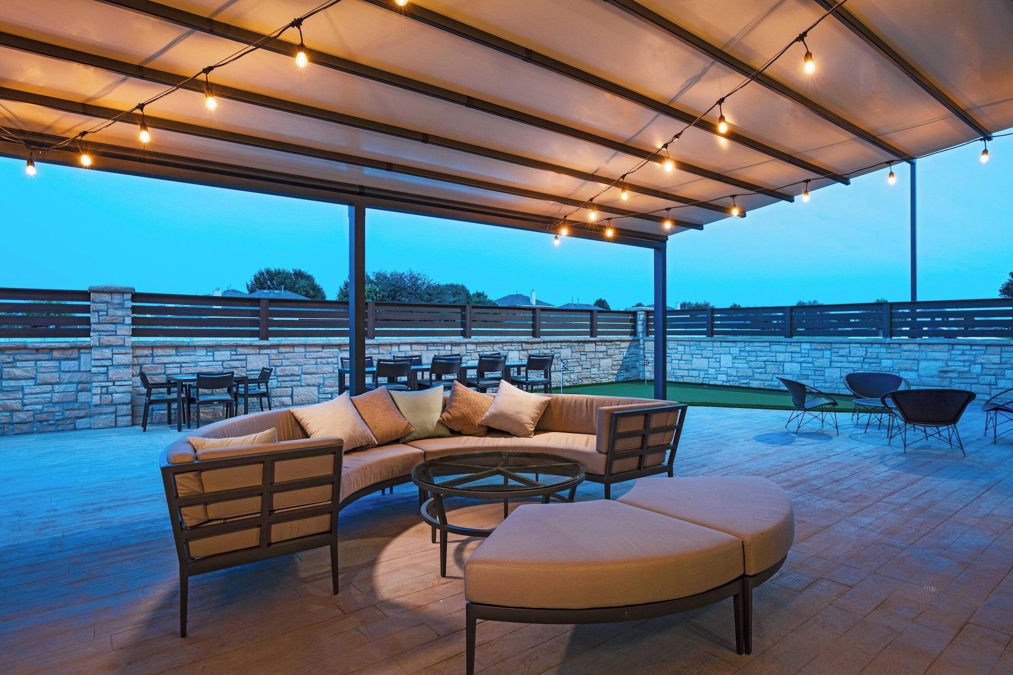 Courtyard by Marriott Dallas Grand Prairie - photo 23