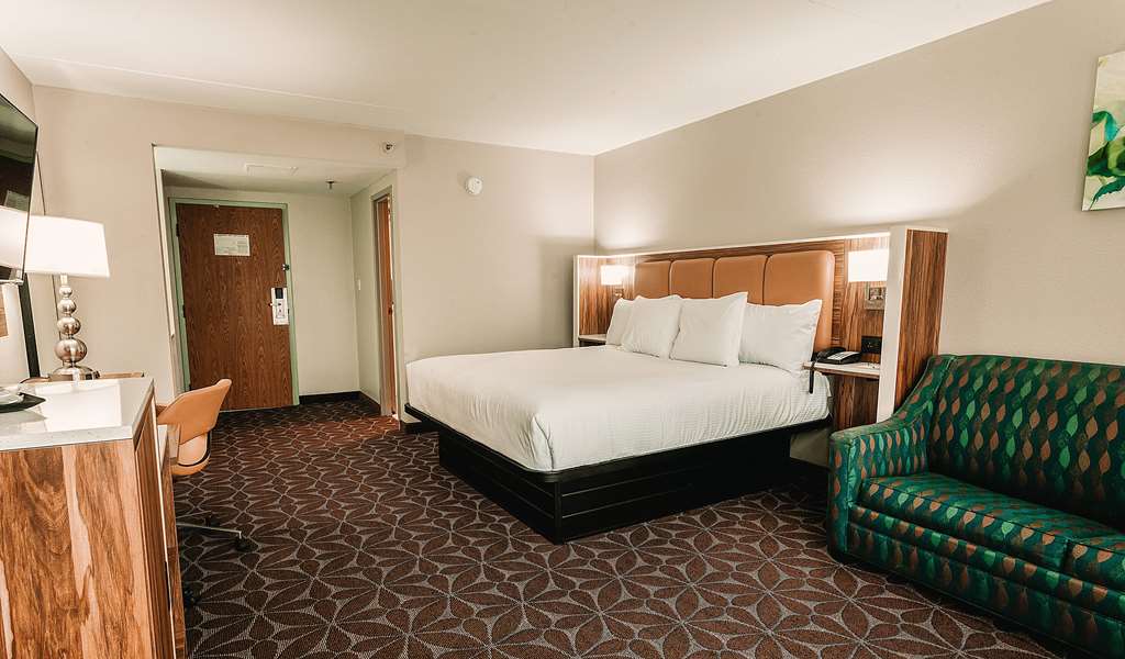 Wyndham Garden Williamsburg Busch Gardens Area - photo 31