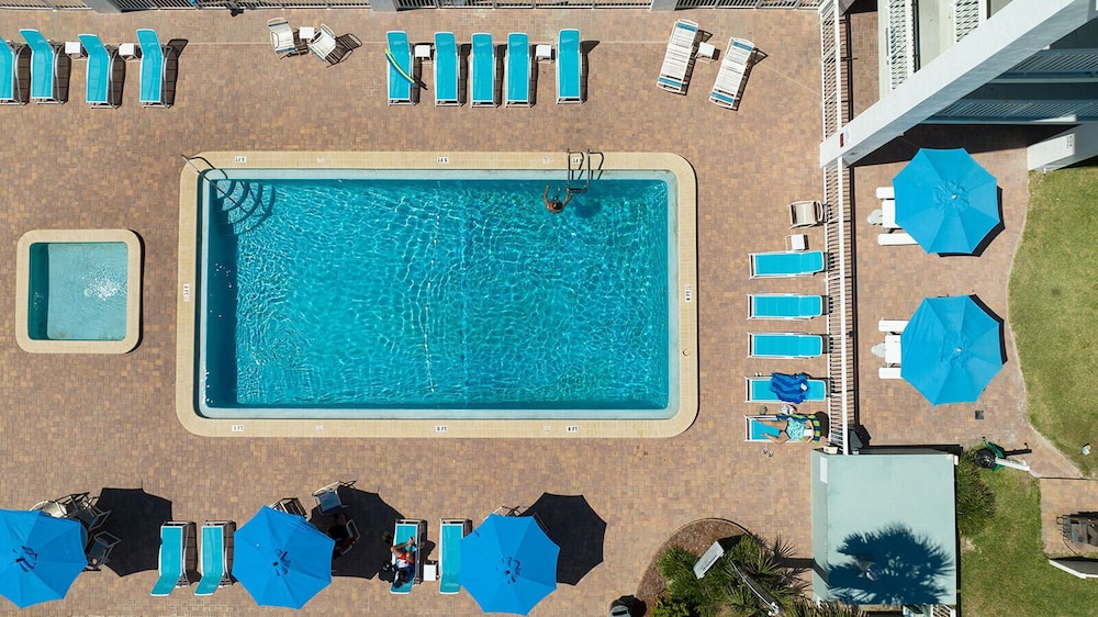 Coastal Waters Inn - photo 165
